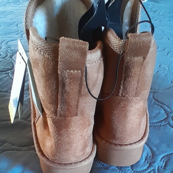 Women's brand new ugg style boots - Picture 2 of 6